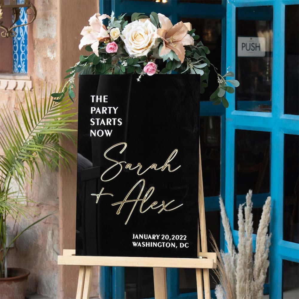 Rectangular acrylic wedding sign personalized in black acrylic with 3D letter in different colors in Morocco 
