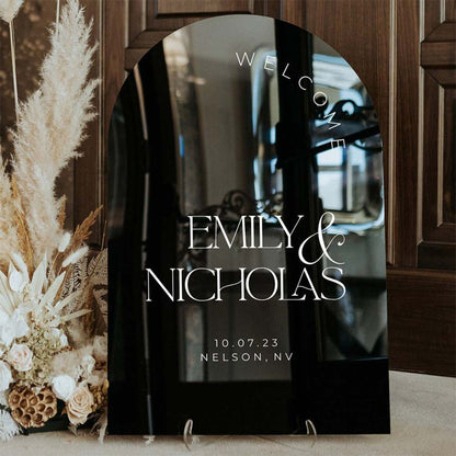 Personalized wedding acrylic sign in black acrylic with 3D letter in different colors in Morocco 