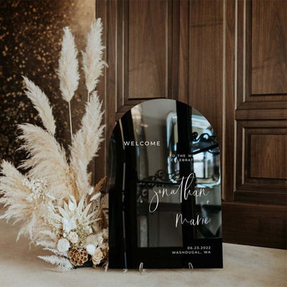 Personalized wedding acrylic sign in black acrylic with 3D letter in different colors in Morocco 