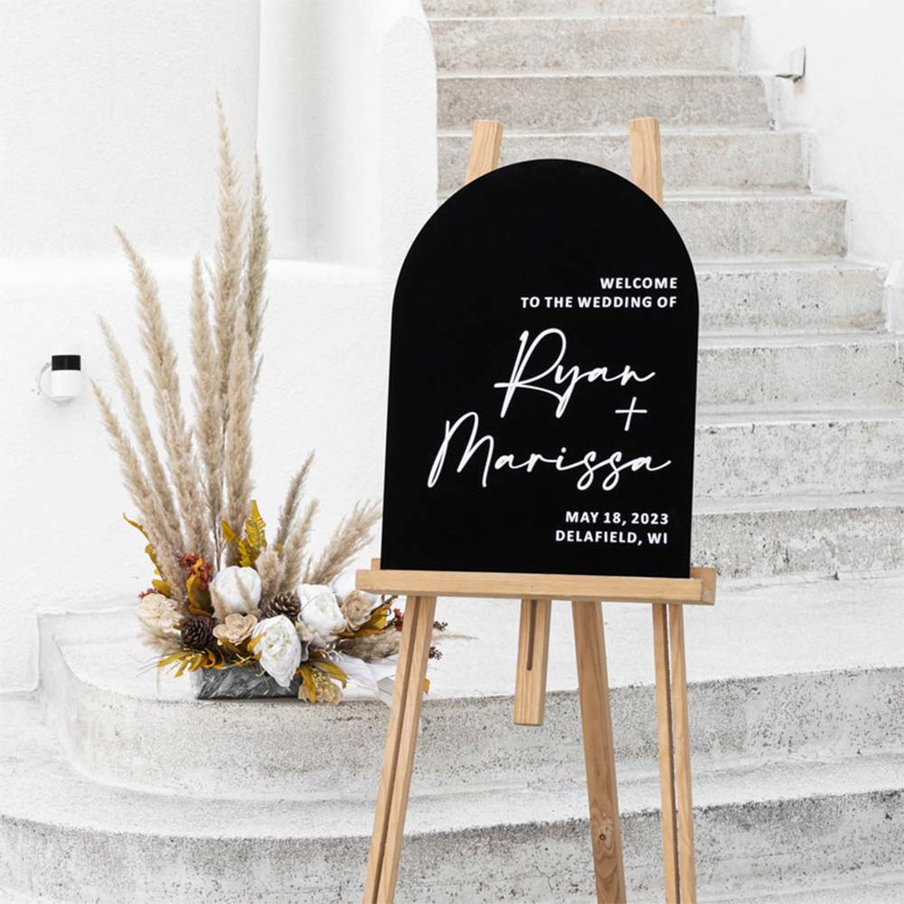 Personalized wedding acrylic sign in black acrylic with 3D letter in different colors in Morocco 
